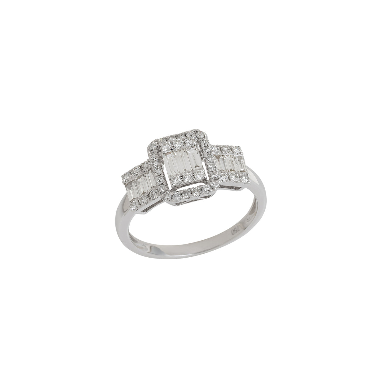 Diamond Ring. Engagement Ring. Promise ring. Color. Clarity. Diamond cut. Carat weight. Proposal ring. Proposing. Wedding. Engagement. Solitaire diamond. Brilliant cut diamond. Golden Hall. Kifissia. Athens. Μονόπετρο δαχτυλίδι. Δαχτυλίδι με διαμάντι. Δαχτυλίδι για πρόταση γάμου. Κηφισιά. Αθήνα. Κοσμήματα.