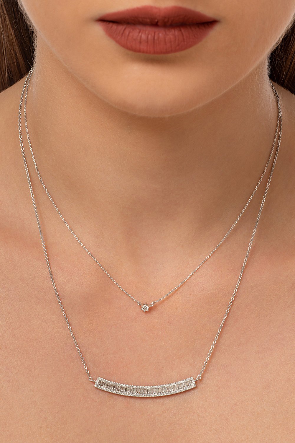 Diamond Necklace. Solitaire diamond necklace. Single diamond necklace. Diamond necklace gift. Present diamond necklace. Valuable diamond necklace. Color. Clarity. Brilliant cut diamond. High quality diamond. White Gold necklace. Yellow gold necklace. Rose gold necklace. GIA Certified.