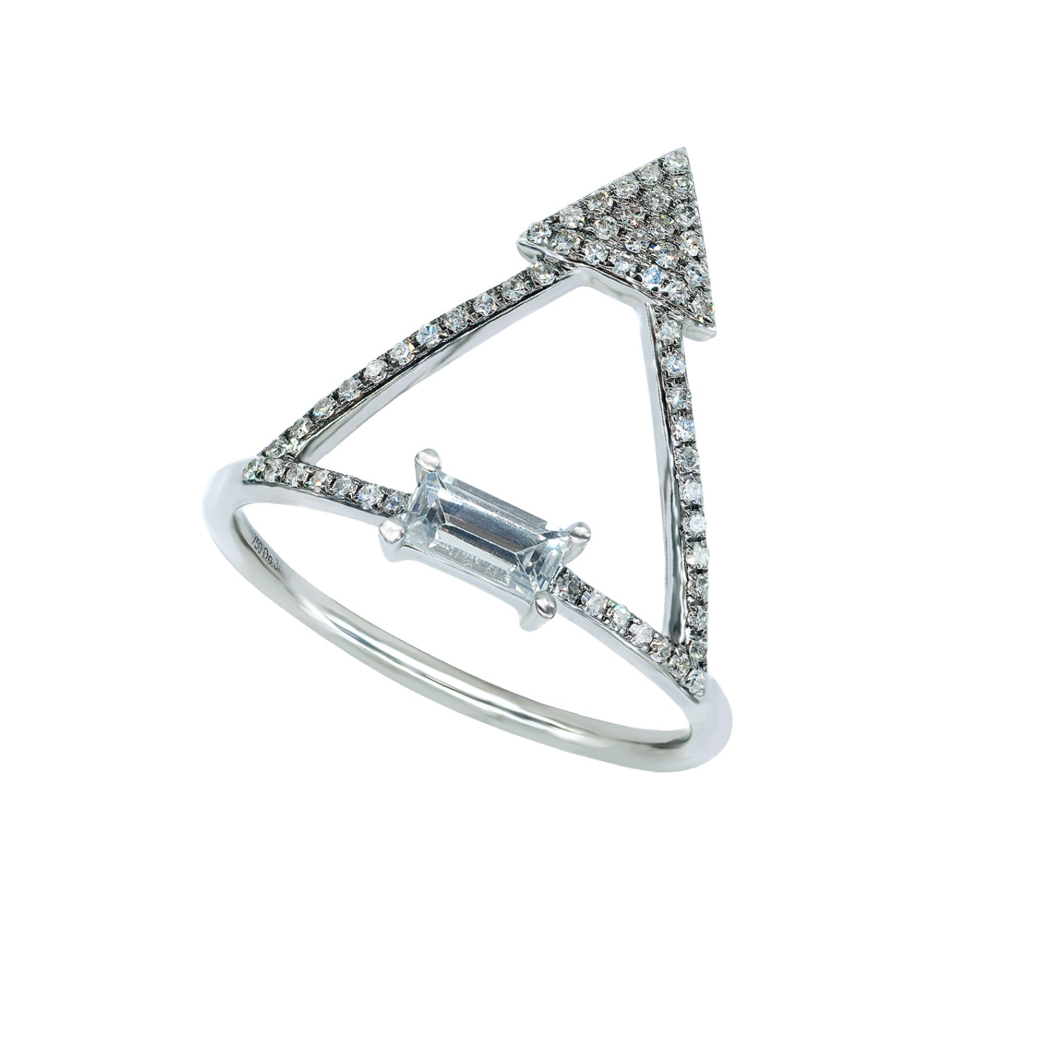 Sapphire Ring. Diamond and sapphire ring. Precious stone ring. High end ring. Anatol jewelry. Fine jewelry. Golden Hall. Kifissia. Vivid blue sapphire. Fine jewelry. Ring. Engagement ring. Royal blue ring. Athens. Δαχτυλίδι με διαμάντια. Δαχτυλίδι με μπλε ζαφείρι. Δαχτυλίδι κόσμημα. Καλό δαχτυλίδι. Κοσμήματα.