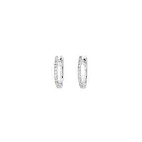 Diamond Hoop earrings. Hoop earrings. Gold hoop earrings. Gold and Diamond hoop earrings. Easy to wear hoops. Diamond hoops. Diamond earrings for gift. Χρυσοί κρίκοι. Διαμαντένιοι κρίκοι. Κρίκος με διαμάντια. Σκουλαρίκια κρίκοι. Σκουλαρίκι για δώρο. Fine jewelry. Anatol. Kifissia. Golden Hall. Athens.