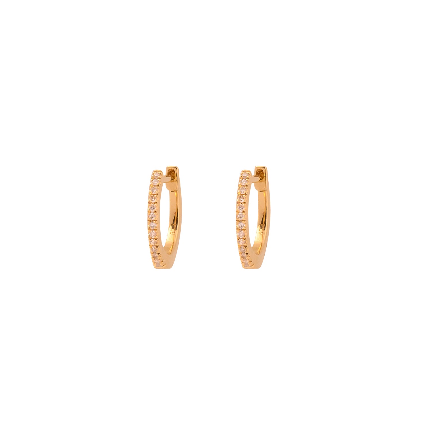 Diamond Hoop earrings. Hoop earrings. Gold hoop earrings. Gold and Diamond hoop earrings. Easy to wear hoops. Diamond hoops. Diamond earrings for gift. Χρυσοί κρίκοι. Διαμαντένιοι κρίκοι. Κρίκος με διαμάντια. Σκουλαρίκια κρίκοι. Σκουλαρίκι για δώρο. Fine jewelry. Anatol. Kifissia. Golden Hall. Athens.