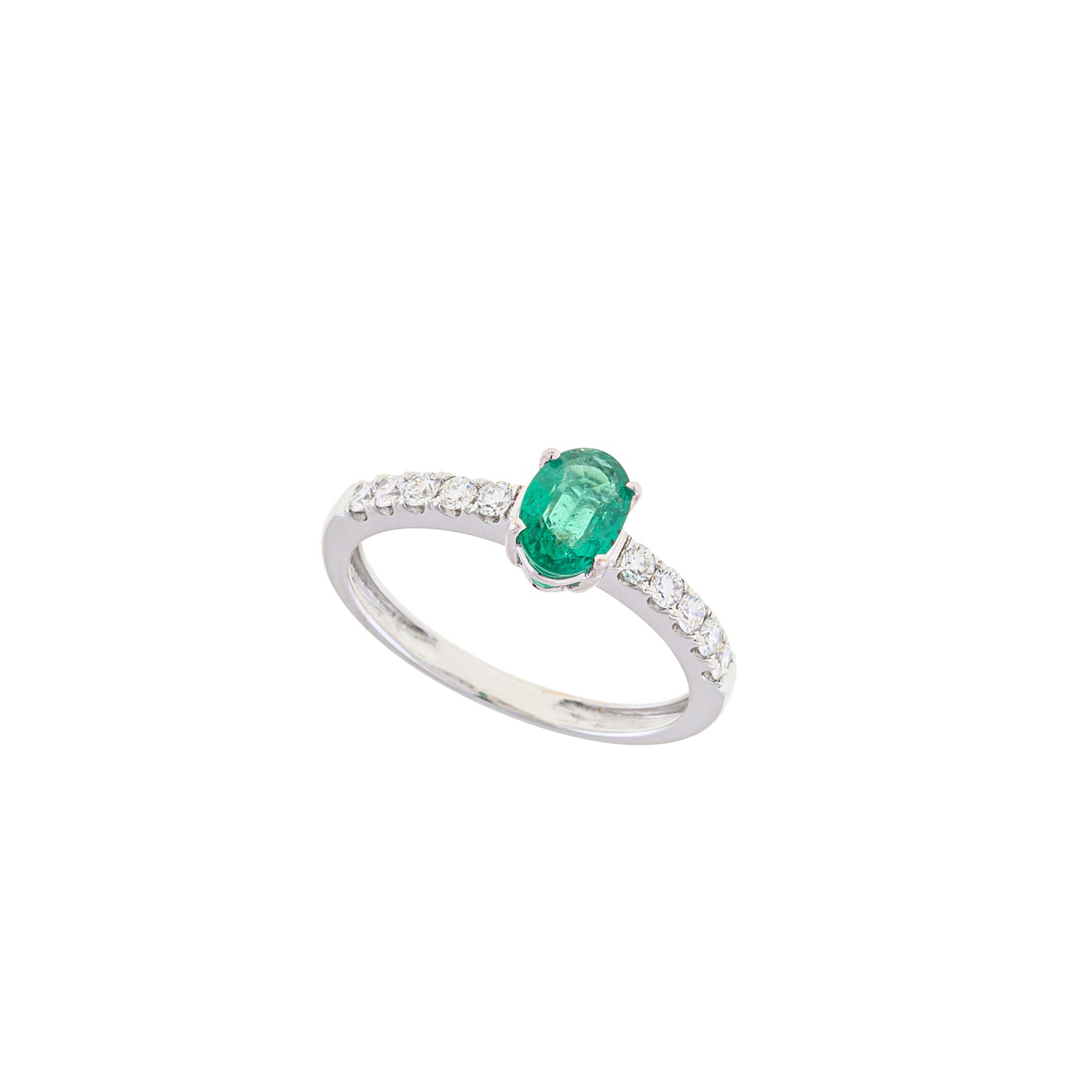 Oval Emerald Ring