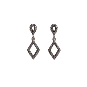 Diamond Earrings. Earring for Gift. Stud Earring. Anatol. Gift. Everyday earring. Easy to wear earring. Sparkly earring. Anatol Jewelry. Fine Jewelry. Golden Hall. Kifissia. Χρυσό σκουλαρίκι. Σκουλαρίκι καρφωτό. Σκουλαρίκι με διαμάντια. Χρυσά κοσμήματα. Κοσμήματα Κηφισιά. Σκουλαρίκι με μπριγιάν.