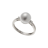 Pearl Ring. Fresh water pearl. South sea pearl. Sea pearl. Diamond and pearl Ring. Diamond Ring. Classic Ring. Pearl Gift. Fine jewelry. Anatol jewelry. Golden Hall. Kifissia. Athens. Δαχτυλίδι με μαργαριτάρι. Λευκό μαργαριτάρι. Κλασικό κόσμημα για δώρο. Δαχτυλίδι με διαμάντια. Κοσμήματα. Κηφισιά.